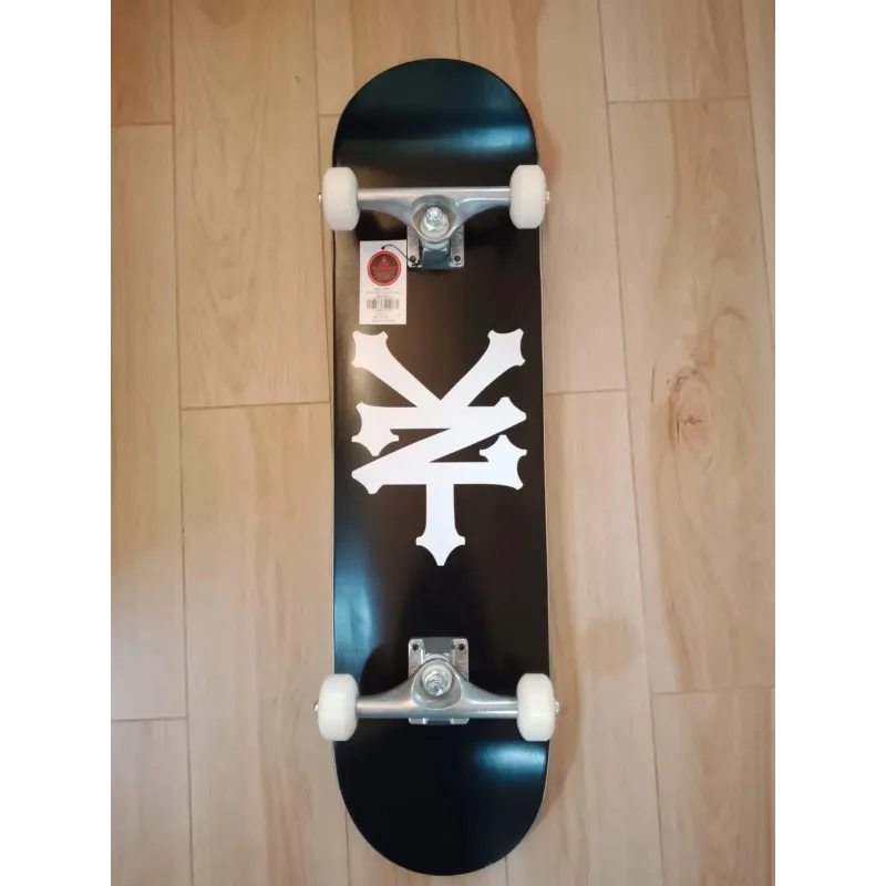 Zoo York OG 95 Crackerjack Complete – Black/White 8” Zoo York OG 95 Crackerjack Complete – Black/White 8”