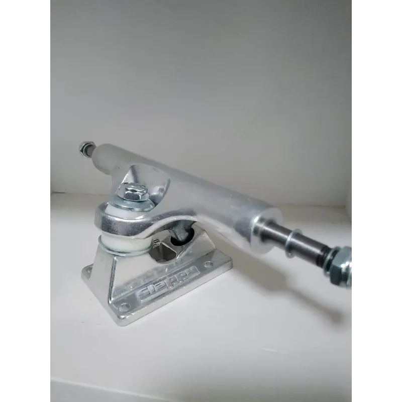 Slappy ST1 Classic Trucks – Polished Slappy ST1 Classic Trucks – Polished