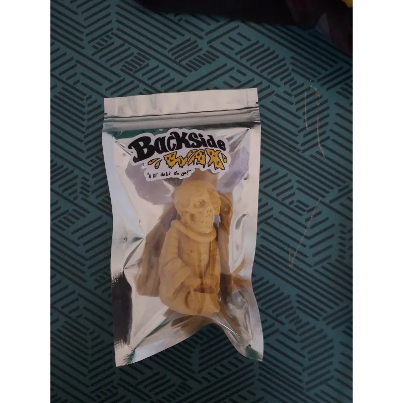 Backside Wax – Trick or Treat Skeleton Head